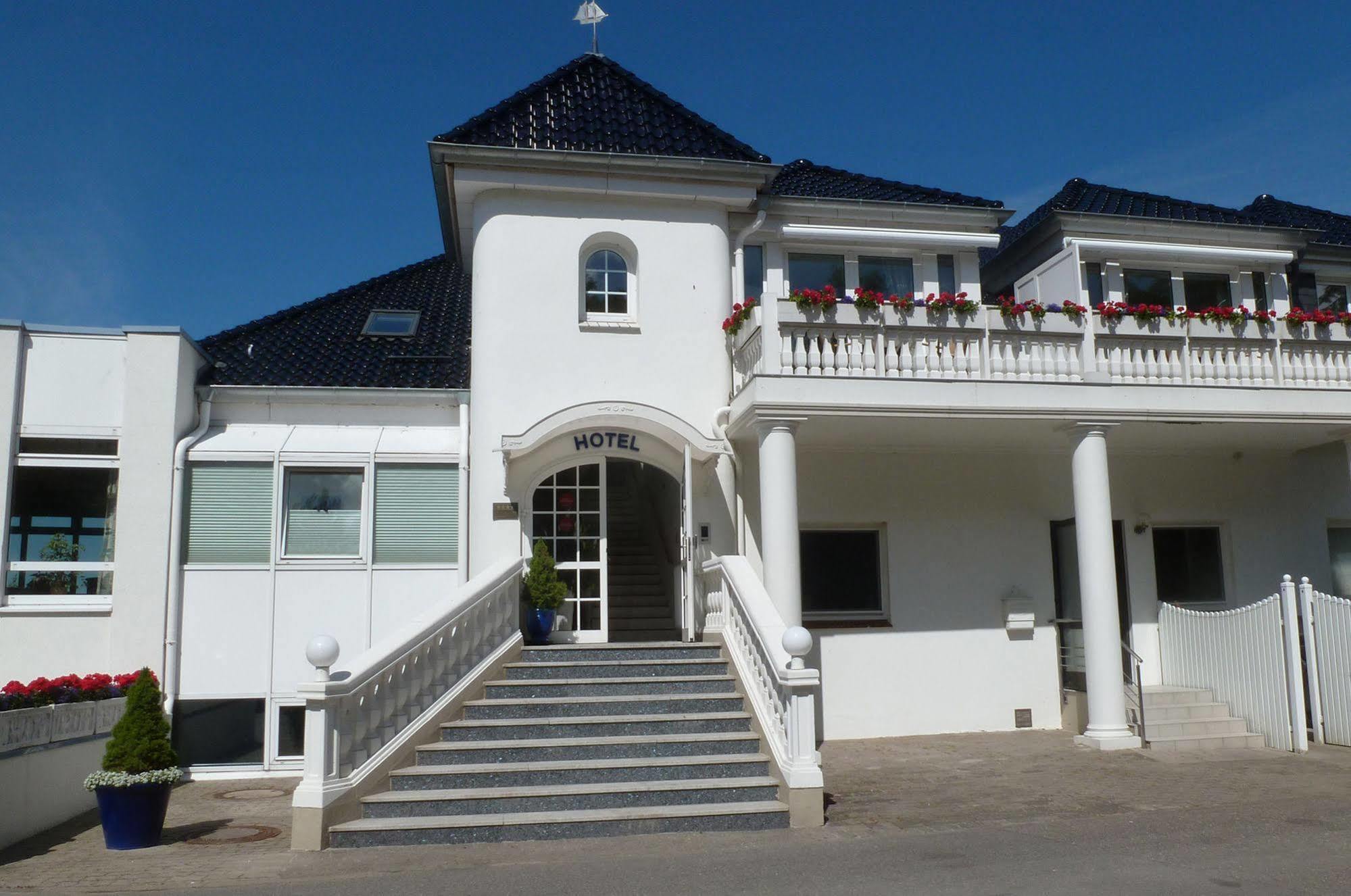 Hotel Seeschloesschen ホーヴァハト エクステリア 写真