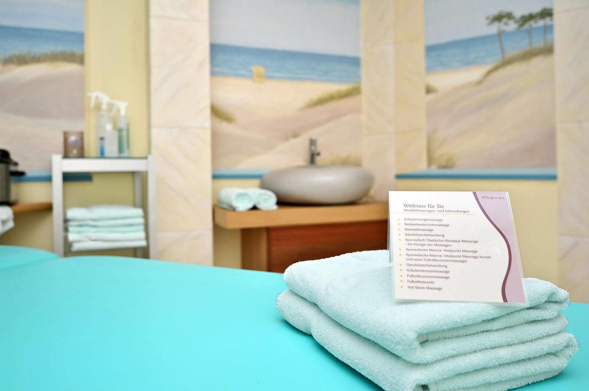 Hotel Seeschloesschen ホーヴァハト エクステリア 写真